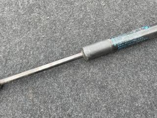 амортизатор капота BMW 5 серия F07/F10/F11 F10 2011, 3.0 л., N52 B30, бензин, АКПП, седан, 7206644