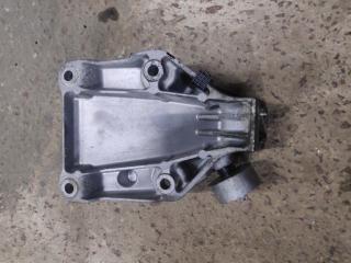 кронштейн двигателя BMW 5 серия F07/F10/F11 2010, 3.0 л., дизель, АКПП, 475, универсал