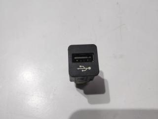 разъем AUX / USB BMW 7 серия F01/F02 2009, 3.0 л., N57 D30 A, дизель, седан, 61319167196