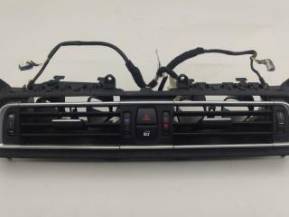 дефлектор обдува салона BMW 7 серия F01/F02 [рестайлинг] F01LCI 2015, 3.0 л., N55 B30 A, бензин, АКПП, седан, задний привод, 64229115860