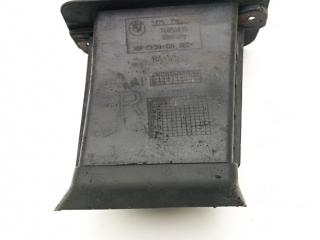 воздуховод тормозной правый BMW 7 серия F01/F02 2009, 3.0 л., дизель, АКПП, седан, правый руль, 51757185168