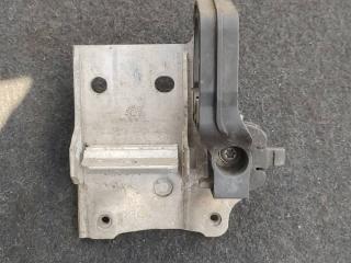 кронштейн радиатора BMW 5 серия F07/F10/F11 2011, 3.0 л., D, N57 D30 A, дизель, АКПП, хетчбэк 5 дв., задний привод, правый руль, 7186514, 7575248, 7207152