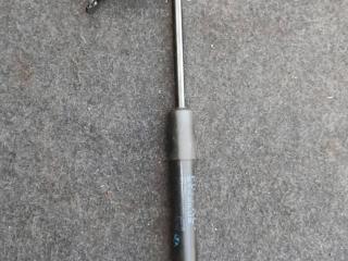 амортизатор капота BMW 5 серия F07/F10/F11 2011, 3.0 л., D, N57 D30 A, дизель, АКПП, хетчбэк 5 дв., задний привод, правый руль, 7200197, 7201313