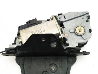 замок багажника BMW X5 E53 2001, 3.0 л., M57 D30 (306D1), дизель, внедорожник 5 дв., 7111008