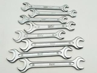 ящик под инструменты BMW 7 серия F01/F02 2008, 3.0 л., N57 D30 A, дизель, АКПП, седан