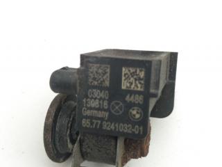 датчик удара BMW 5 серия F07/F10/F11 2010, 2.0 л., N20 B20 A, бензин, седан, 65779241032