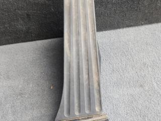 педаль BMW 7 серия F01/F02 2011, 3.0 л., дизель, АКПП, седан, правый руль, 6789998