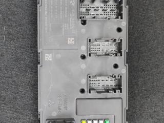 блок предохранителей BMW 2 серия F22/F23 [рестайлинг] F22 2019, 3.0 л., B58 B30 A, бензин, АКПП, купе, задний привод, 9866982