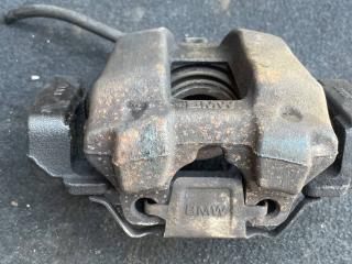 суппорт передний левый BMW 4 серия F32/F33 F32 2015, 2.0 л., N47 D20 C, дизель, АКПП, 475, купе, правый руль