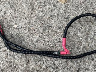 провод с генератора на стартер BMW 5 серия F07/F10/F11 F10 2011, 3.5 л., бензин, АКПП, седан