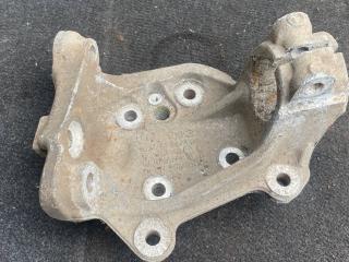 кулак поворотный правый BMW 3 серия E90/E91/E92/E93 [рестайлинг] E92 2008, 3.0 л., D, M57 D30 (306D3), дизель, МКПП, черный, купе, задний привод, правый руль, 6764444