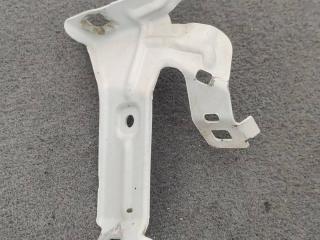 крепление крыла переднего правого BMW 3 серия F30/F31/F34 2014, 2.0 л., N47 D20 C, дизель, МКПП, универсал, полный привод