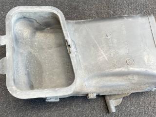 воздуховод ДВС (Вентиляционный канал) BMW 7 серия F01/F02 2011, 3.0 л., дизель, АКПП, седан, правый руль, 13717577471