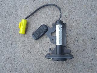 пиропатрон петли капота BMW X5 F15 2014, 4.0 л., дизель, АКПП, черный, внедорожник 5 дв., 7326019