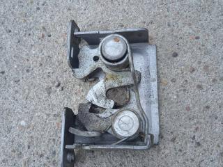 замок капота BMW X5 F15 2014, 4.0 л., дизель, АКПП, черный, внедорожник 5 дв.