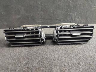 дефлектор обдува салона BMW X2 F39 2018, 2.0 л., i, B48 A20 A, бензин, АКПП, внедорожник 5 дв., передний привод, правый руль, 9292741