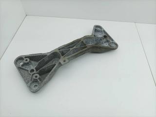 кронштейн КПП BMW 4 серия F32/F33 F32 2015, 2.0 л., N47 D20 C, дизель, АКПП, 475, купе, правый руль, 6796605