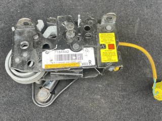 замок капота BMW 5 серия F10/F11 [рестайлинг] F10 2013, 2.0 л., D, N47 D20 C, дизель, МКПП, белый, седан, задний привод, правый руль, 7184442