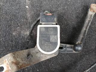 датчик дорожного просвета задний BMW 3 серия F30/F31/F34 F30 2012, 2.0 л., N20 B20 A, бензин, АКПП, черный, седан, задний привод, правый руль, 6784072, 6783046, 6797818