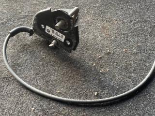 замок капота BMW 7 серия F01/F02 F01 2010, 3.0 л., D, N57 D30 A, дизель, АКПП, 475, седан, задний привод, правый руль, 7183763