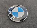 эмблема BMW 3 серия F30/F31/F34 F30 2012, 2.0 л., N20 B20 A, бензин, АКПП, черный, седан, задний привод, правый руль, 7288752 - фото №2