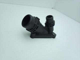 фланец (тройник) системы охлаждения BMW 5 серия F07/F10/F11 2010, 3.0 л., дизель, АКПП, седан, задний привод, 7800048