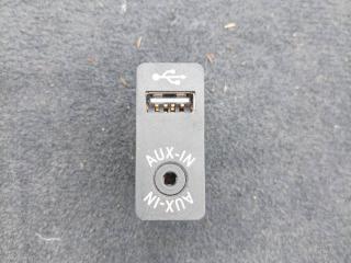 разъем AUX / USB BMW 3 серия F30/F31/F34 F30 2012, 2.0 л., N20 B20 A, бензин, АКПП, черный, седан, задний привод, правый руль, 9229246