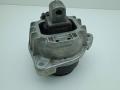 подушка крепления двигателя BMW 5 серия F07/F10/F11 2010, 4.4 л., бензин, АКПП, хетчбэк 5 дв., 22116775906 - фото №2