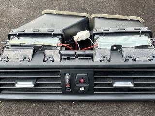 дефлектор обдува салона BMW 5 серия F10/F11 [рестайлинг] F10 2014, 2.0 л., N47 D20 C, дизель, МКПП, седан, задний привод, 9192897