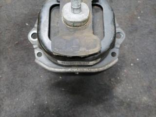 подушка крепления двигателя BMW X5 F15 2016, 3.0 л., N57 D30 A, дизель, АКПП, a52, внедорожник 5 дв., полный привод, правый руль, 6853103