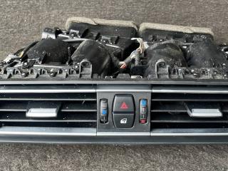 дефлектор обдува салона BMW 7 серия F01/F02 [рестайлинг] F02 2014, 3.0 л., N57 D30 A, дизель, АКПП, серый, седан, задний привод, правый руль, 9115860