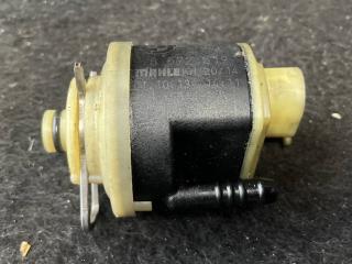 подогрев топливного фильтра BMW 7 серия F01/F02 F01 2009, 4.0 л., дизель, АКПП, imperial-blau brillant metallic, седан, задний привод, правый руль, 8572527, 8572519