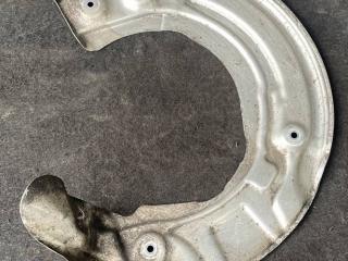 защитный кожух тормозного механизма BMW 5 серия G30/G31 G30 2019, 2.0 л., i, B48 B20 A, бензин, АКПП, a90, седан, задний привод, правый руль, 6861797