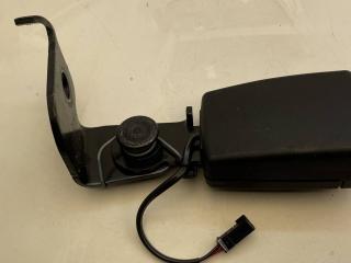 замок ремня безопасности BMW X3 G01 2019, 2.0 л., B48 B20 B, бензин, АКПП, внедорожник 5 дв., полный привод, правый руль, 7414287