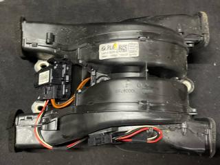 моторчик печки BMW 7 серия F01/F02 F01 2009, 3.0 л., N57 D30 A, дизель, АКПП, седан, задний привод, правый руль, 9138176