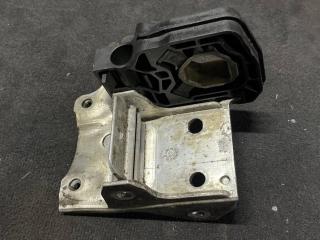 кронштейн радиатора BMW 7 серия F01/F02 F01 2009, 3.0 л., N57 D30 A, дизель, АКПП, седан, задний привод, правый руль, 7186513, 7575247