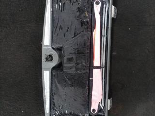 ящик под инструменты BMW 7 серия F01/F02 F01 2009, 3.0 л., N57 D30 A, дизель, АКПП, седан, задний привод, правый руль