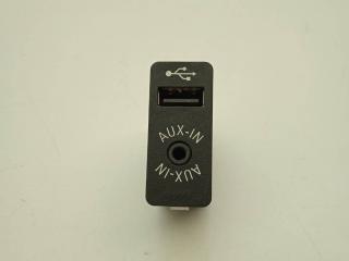 разъем AUX / USB BMW X6 F16 2019, 3.5 л., бензин, АКПП, внедорожник 5 дв., 9266607