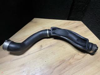 патрубок интеркулера BMW 7 серия F01/F02 F01 2009, 3.0 л., дизель, правый руль, 7809834, 4735270