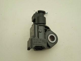 датчик ускорения BMW 5 серия G30/G31 G30 2017, 2.0 л., i, B48 B20 A, гибрид, АКПП, 475 black-sapphire metallic, седан, задний привод, правый руль, 9341546