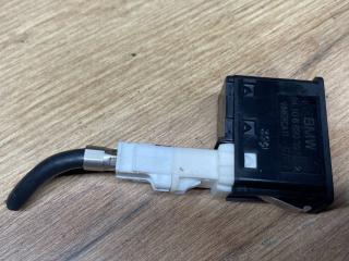 разъем AUX / USB BMW X1 F48 [рестайлинг] F48 2019, 1.5 л., бензин, 6МКПП, a300, внедорожник 5 дв., передний привод, правый руль, 84106820397