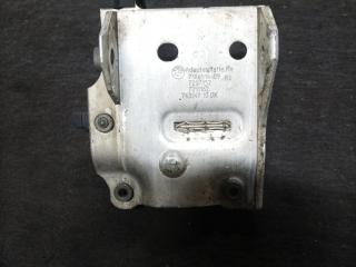 кронштейн радиатора BMW 5 серия F07/F10/F11 2012, 3.0 л., N57 D30 A, дизель, хетчбэк 5 дв., задний привод, правый руль, 7186514, 7575248, 7207152, 7211162