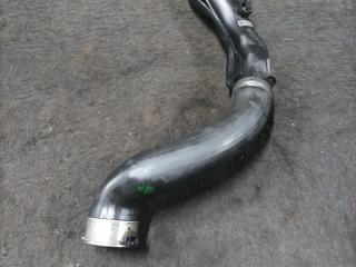 патрубок интеркулера BMW 5 серия F07/F10/F11 2012, 3.0 л., N57 D30 A, дизель, хетчбэк 5 дв., задний привод, правый руль, 7800145