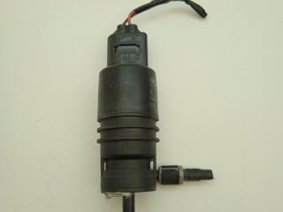 насос (моторчик) омывателя стекла BMW X3 F25 2013, 2.0 л., N20 B20 A, бензин, АКПП, внедорожник 5 дв., 8362154