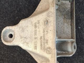 кронштейн двигателя BMW 4 серия F32/F33 F32 2015, 2.0 л., N20 B20 A, бензин, АКПП, купе, 6788610