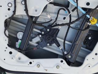 стеклоподъемник передний правый BMW 2 серия F44 2022, 1.5 л., i, B38 A15 A, бензин, АКПП, белый(300), седан, передний привод, правый руль, 9854230, 5A01D24