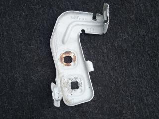крепление крыла переднего правого BMW 3 серия F30/F31/F34 [рестайлинг] F30 2015, 3.0 л., N57 D30 A, дизель, АКПП, a300, седан, полный привод, правый руль, 7255822