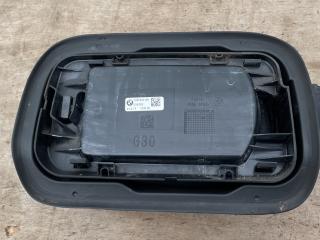 лючок топливного бака BMW 5 серия G30/G31 G30 2018, 3.0 л., B57 D30 A, дизель, АКПП, синий, седан, полный привод, правый руль, 7391833