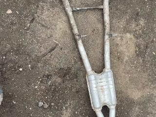 глушитель BMW 7 серия F01/F02 F02 2008, 3.0 л., N54 B30 A, бензин, АКПП, 475, седан, задний привод, правый руль