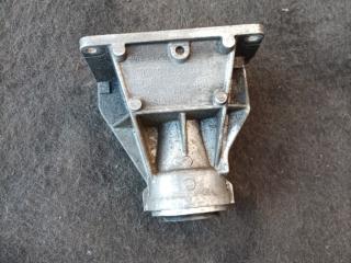 кронштейн полуоси BMW 5 серия F07/F10/F11 2011, 2.0 л., бензин, АКПП, седан, 7578653